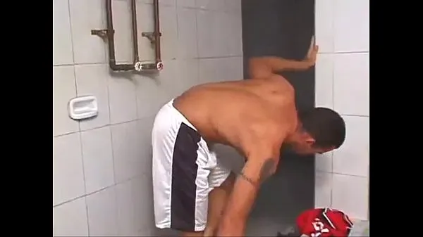 Pokaż Hot Brazilian Gets Fucked In The Showerciepły kanał