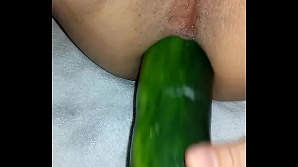 Vis thick and long cucumber varmt rør