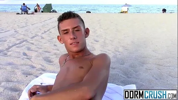 Show Skinny twink Tyler Eaten getting picked up on the nude beach warm Tube