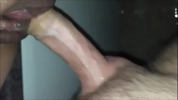 Squirter with shaved pussy gets fucked a stranger sıcak tüpü göster