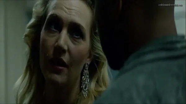 Mostrar Teresa Palmer, Kate Winslet - Triple 9 (2016 tubo quente