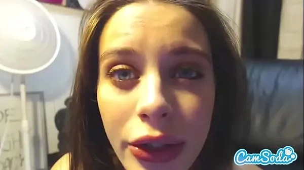 Mostrar Lana Rhoades fumando bunda grande mamas se masturbando com brinquedos tubo quente