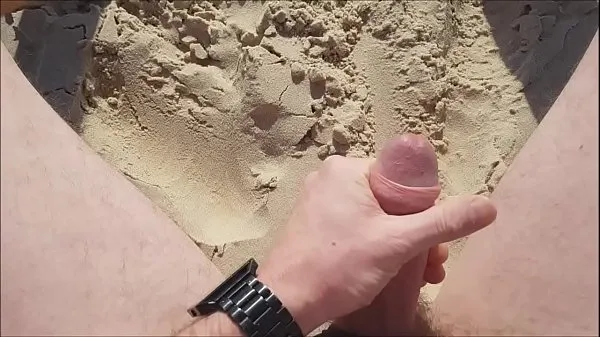 Beach Jerk Off 3 meleg cső megjelenítése