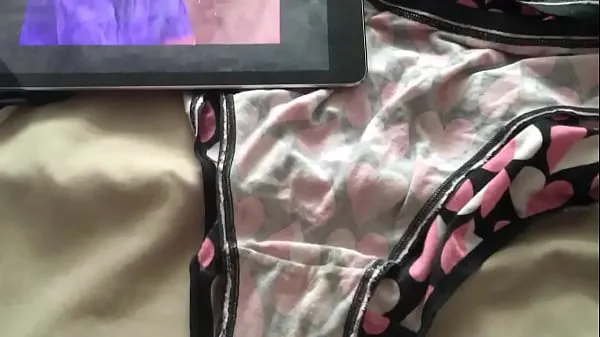 Prikaži Soiled panties with my hard cum on them from last night toplo cev