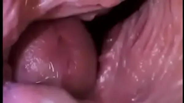 Zeige Dick in einer Vaginawarme Tube