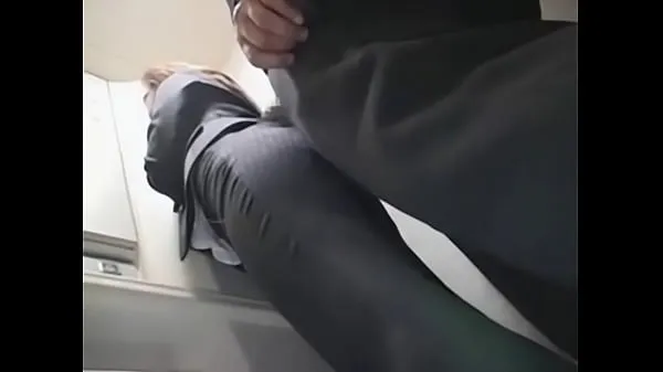 Show Squatting in the elevator warm Tube