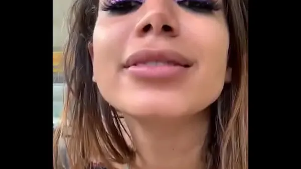 Zobrazit Whoring with Anitta teplé trubici