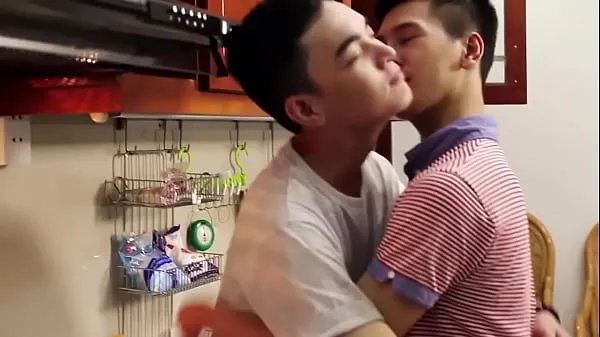 Visa Asian gay boy kiss varmt rör