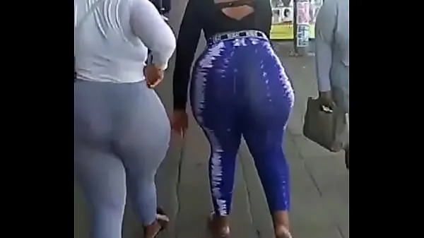 Vis African big booty varmt rør