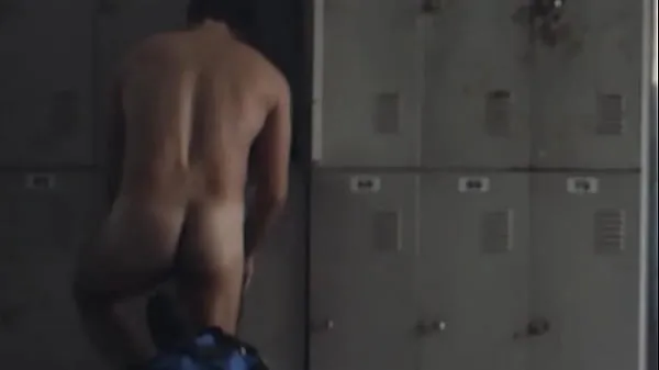 Actor Daniel de Oliveira naked in the film Aos Teus Olhos温かいチューブを表示