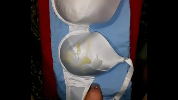 展示 2 cum satin bra 暖暖的管子