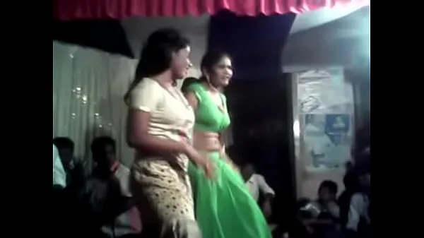 展示 Telugu public sex dance show 暖暖的管子