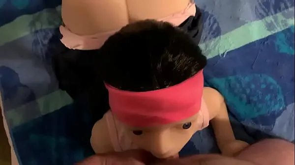 Vis Sex doll sucking varmt rør