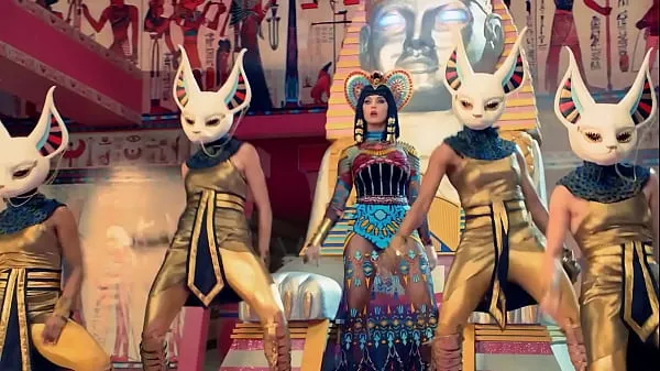 Mostrar Katy Perry Dark Horse (Feat. Juicy J.) Video musical pornotubo caliente