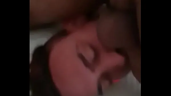 Zobraziť Sucking and getting that blowjob teplú trubicu