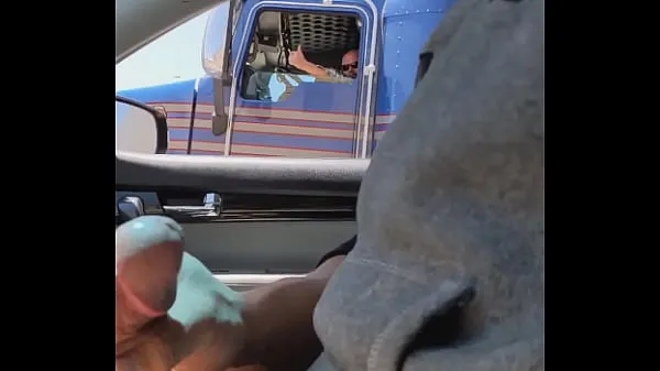 Show Cumshot for the trucker warm Tube