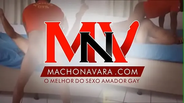 GAROTO DE PROGRAMA PUTO PERNAMBUCANO MOSTRANDO COMO SE TRABALHA E MOSTRANDO O SEU PRODUTO PARA O PUTO DO MACHONAVARA USAR sıcak tüpü göster