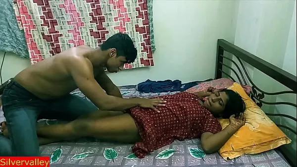 展示 德西泰米尔 同房约会和与新情人的性爱！！ 印度 真正的 性爱 暖暖的管子