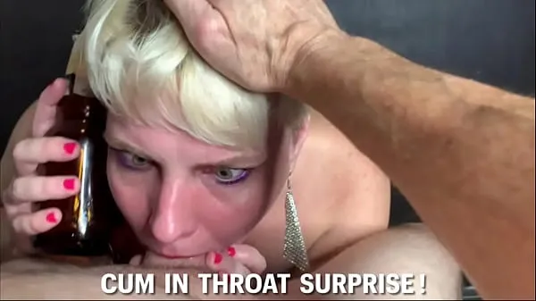 Mostrar Surpresa Cum in Throat Para Ano Novo tubo quente