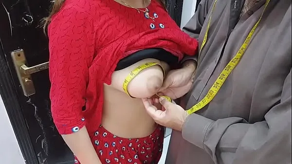 Desi indian Village Wife,s Ass Hole Fucked By Tailor In Exchange Of Her Clothes Stitching Charges Very Hot Clear Hindi Voice sıcak tüpü göster