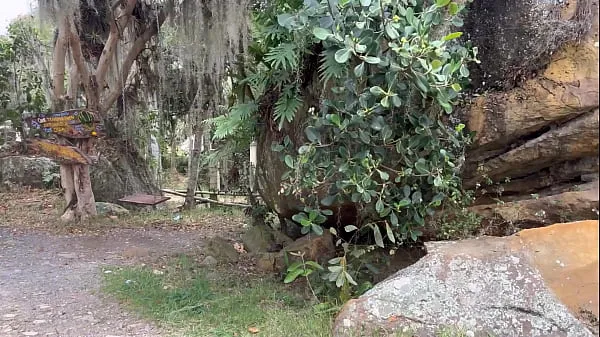 Outdoor lesbian sex after a dose of adrenaline گرم ٹیوب دکھائیں