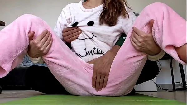 asian amateur real homemade teasing pussy and small tits fetish in pajamas meleg cső megjelenítése